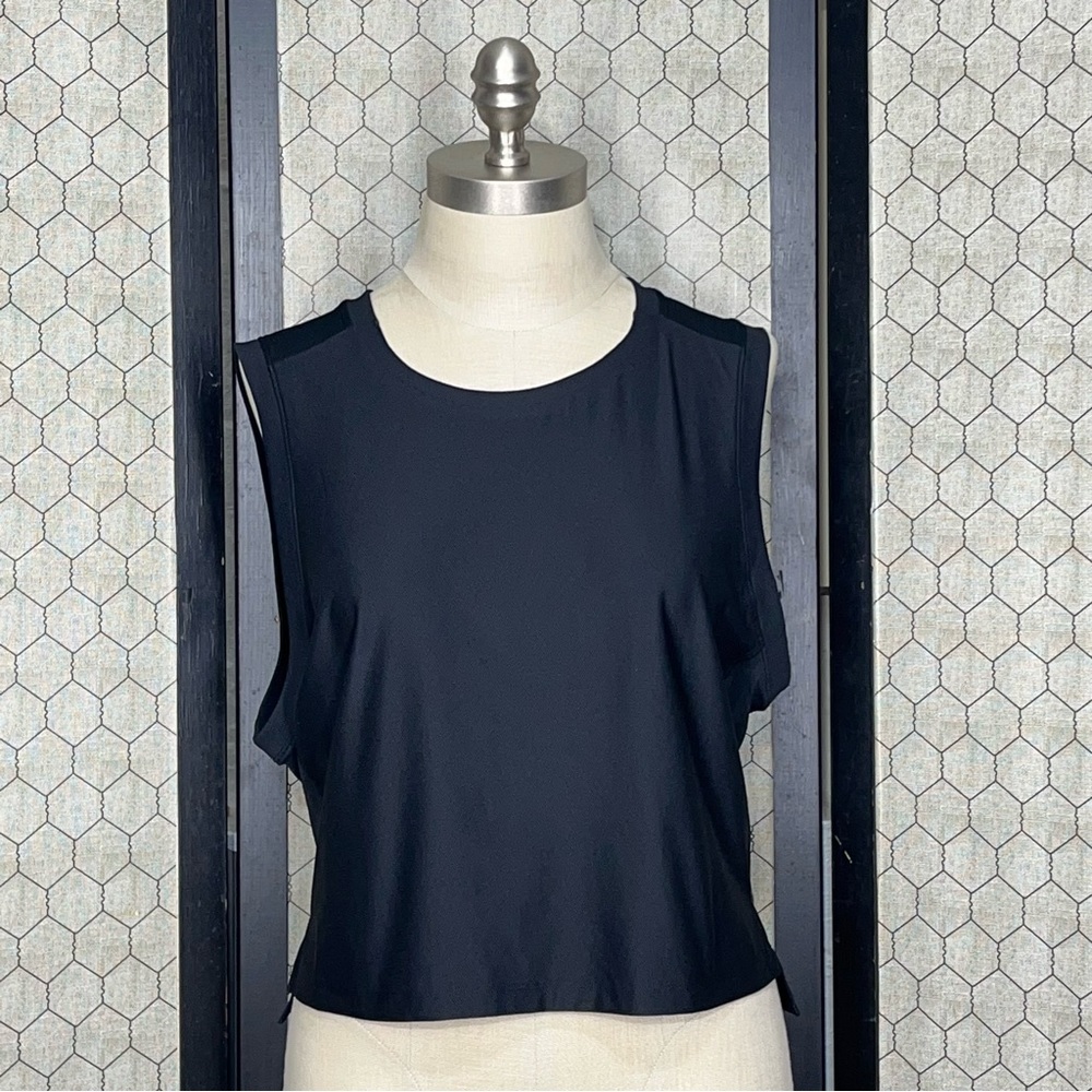 lululemon Mesh Back Cropped Tank Top